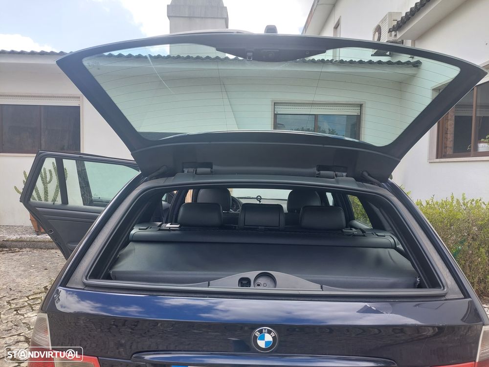 BMW 320 dA Navigator - 36