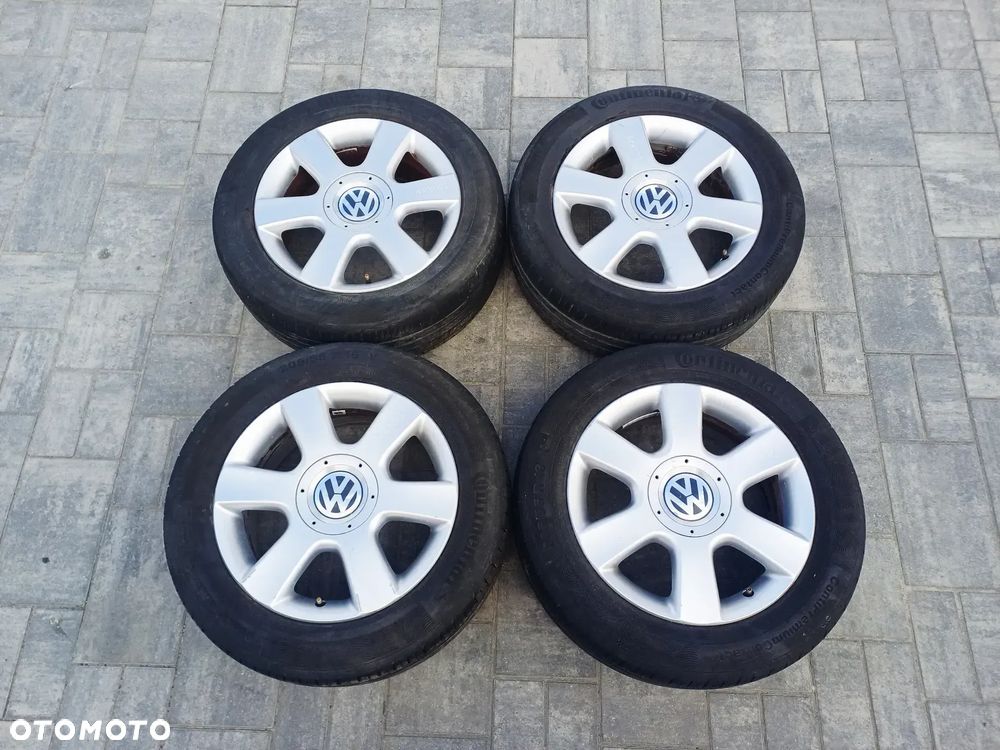 FELIGI Z OPONAMI KOŁA ALUMINIOWE VW TOURAN I R16 5X112 ET50 57,1 mm OPONY CONTINENTAL 205/55 R16 LATO NR5