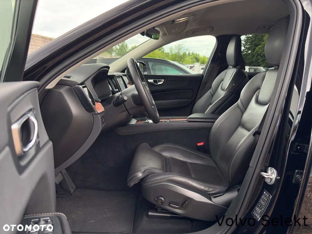 Volvo XC 60 - 13