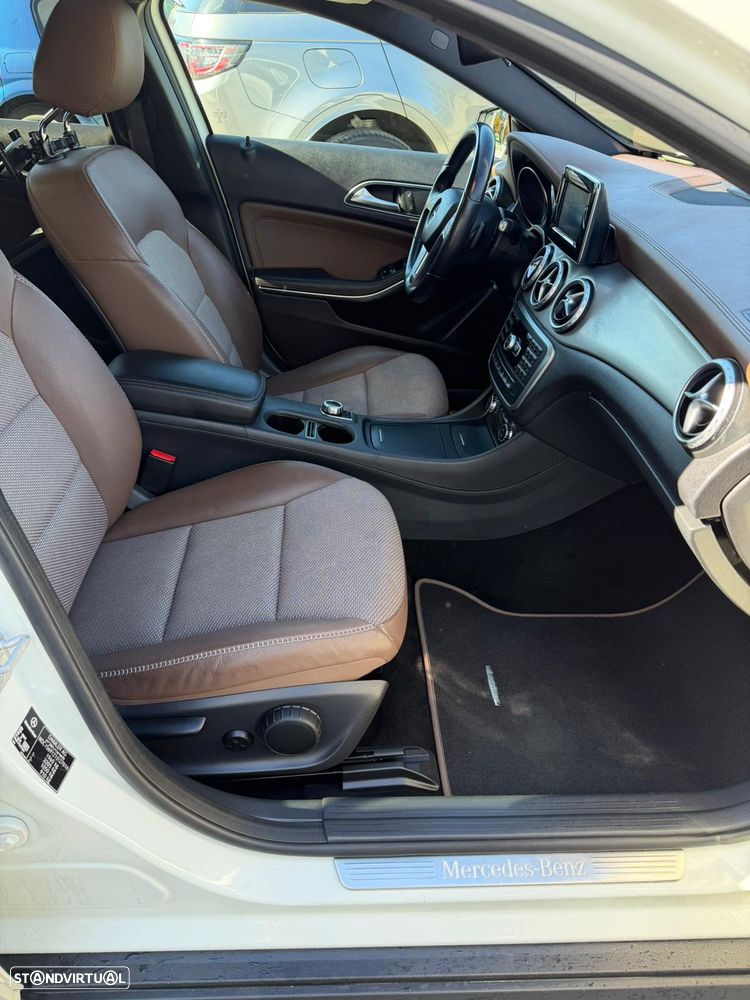 Mercedes-Benz GLA 180 (CDI) d 7G-DCT Style - 17