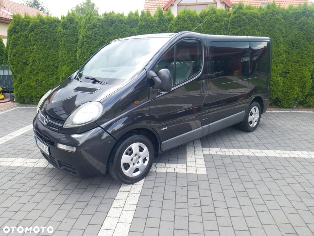 Opel Vivaro - 2
