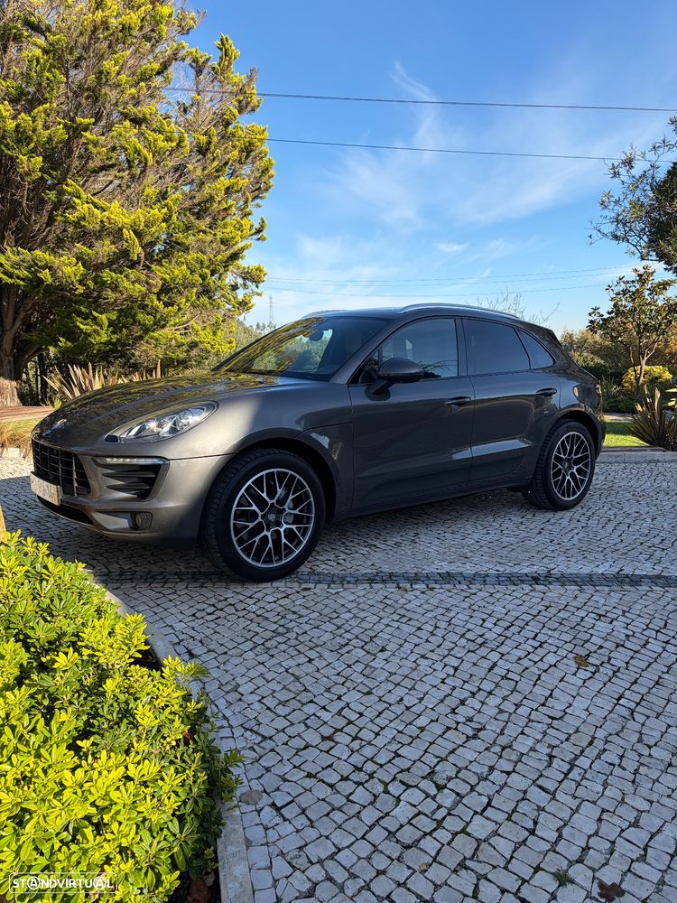Porsche Macan S - 32