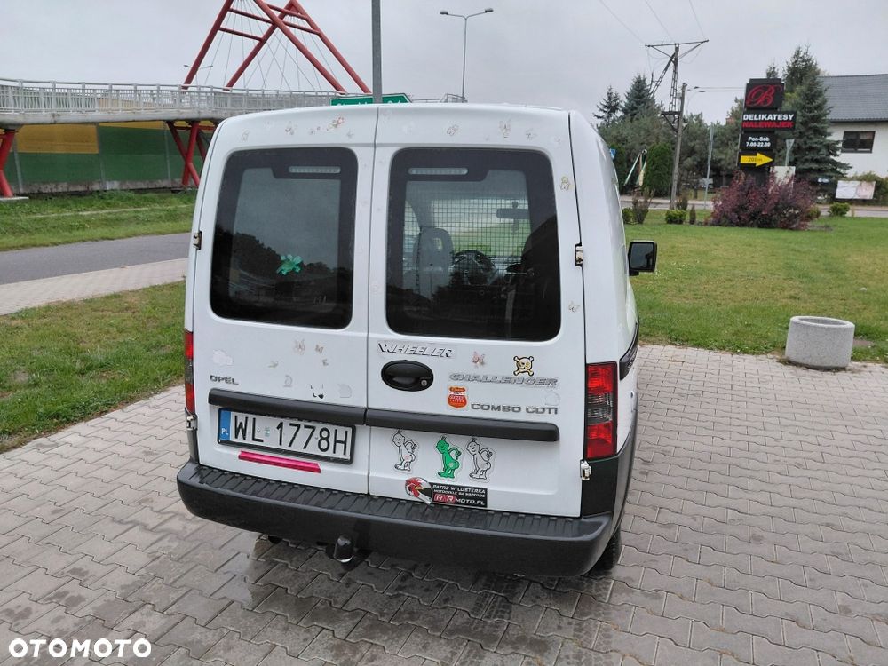 Opel Combo - 14