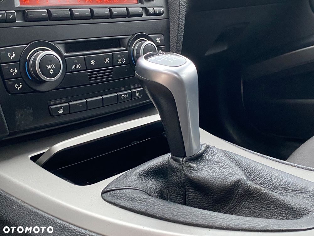 BMW Seria 3 318d - 18