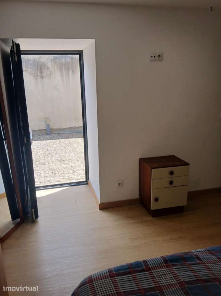 Casa com 1 quartos - localizado em Campanhã Porto - Grande imagem: 4/14