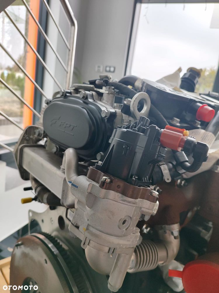 Silnik Kompletny Iveco 2.3E6 F1AGL411 - 6