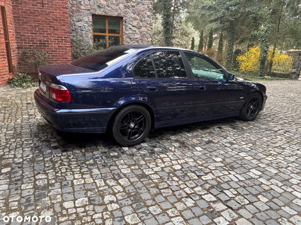 BMW Seria 5 540i - 13