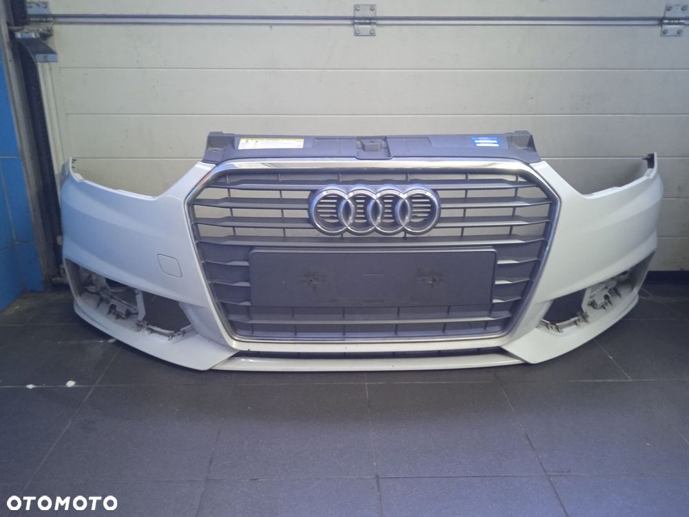 Zderzak Przód Przedni Audi A1 biały - 1