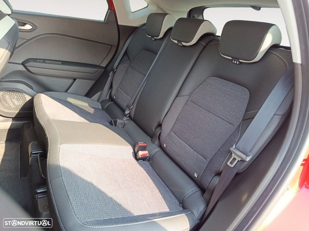 Renault Captur 1.0 TCe Techno Bi-Fuel - 13