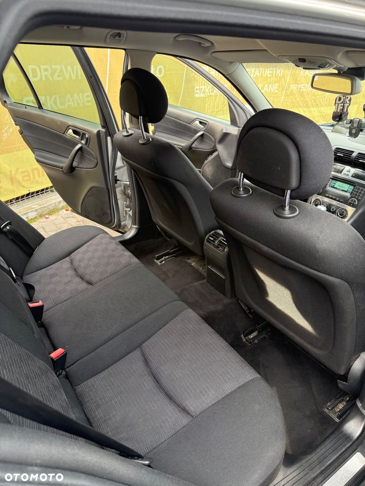 Mercedes-Benz Klasa C 220 CDI Automatik Classic - 27