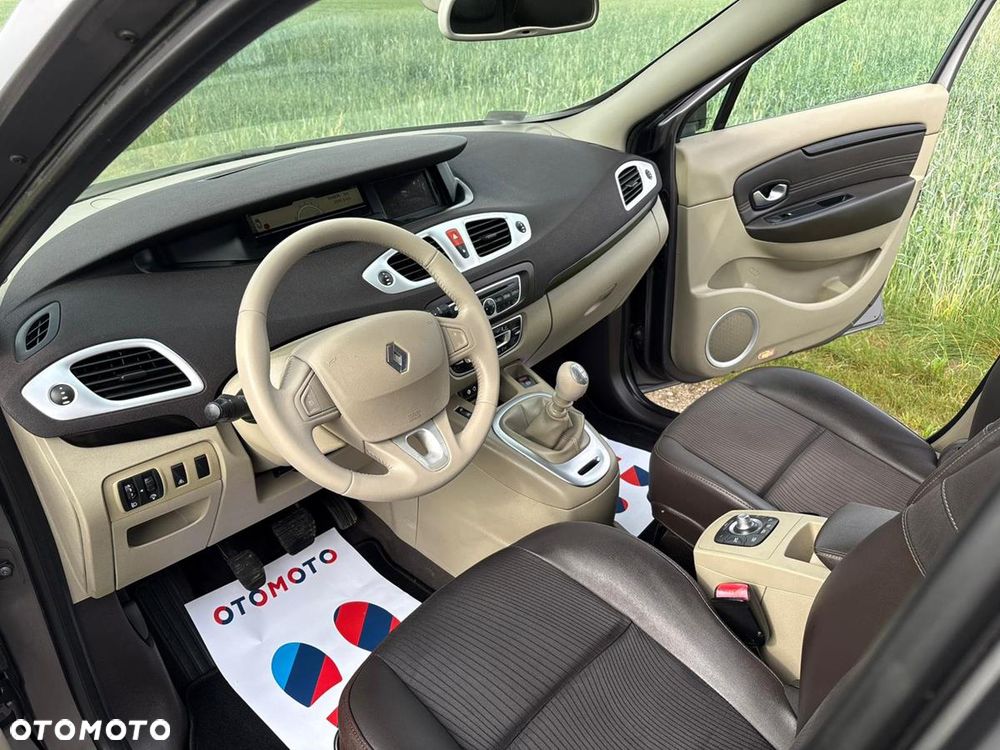 Renault Grand Scenic Gr 1.9 dCi Bose Edition - 17