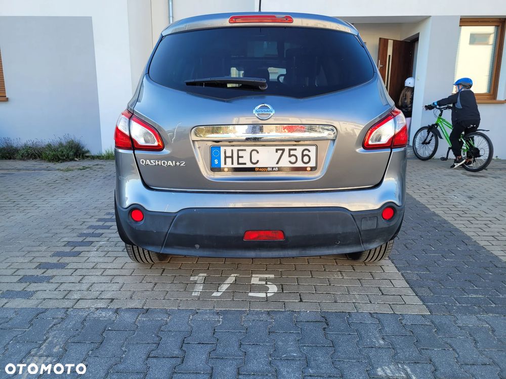Nissan Qashqai+2 - 4