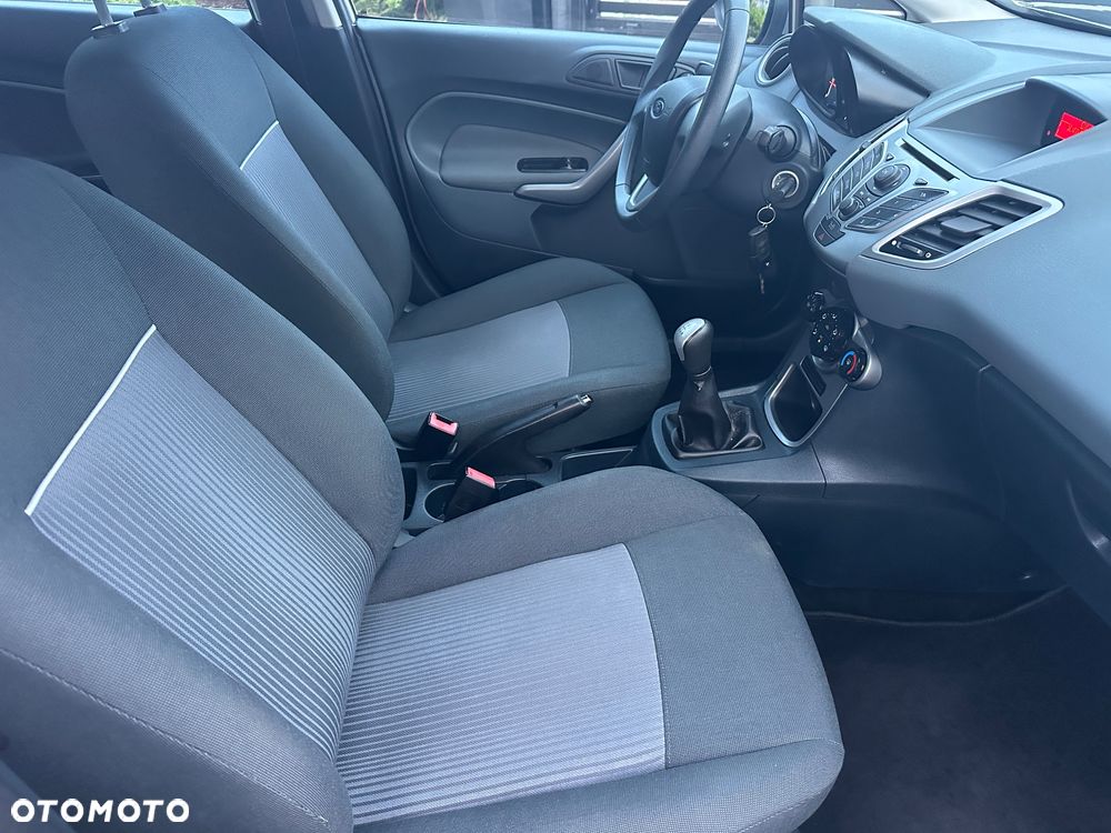Ford Fiesta 1.25 Ambiente - 11
