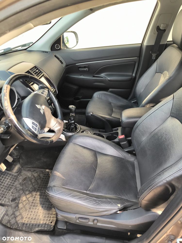 Mitsubishi ASX 1.8 DID Instyle NAVI 4WD AS&G - 12