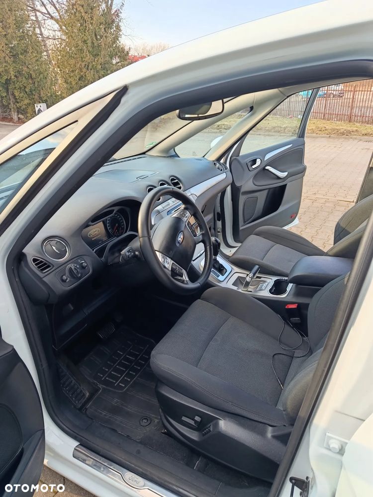 Ford S-Max 2.0 TDCi DPF Titanium X - 14