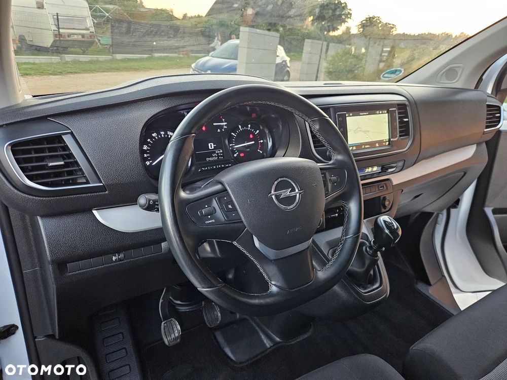 Opel Vivaro - 20