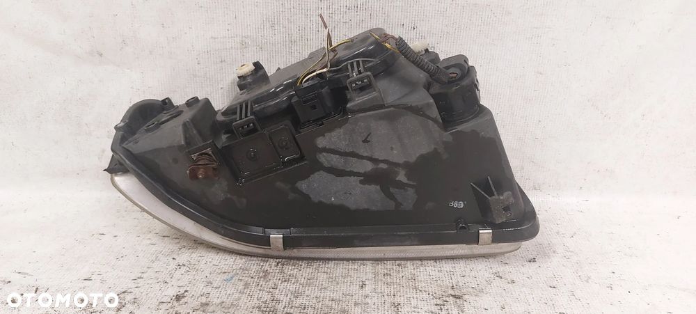 .  PRZOD PRZEDNIA LAMPA LEWA AUDI A3 8L LIFT - 5