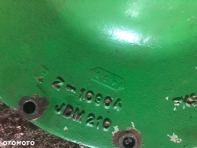 John Deere 1065 1075 - Obudowa Z10904 - 2