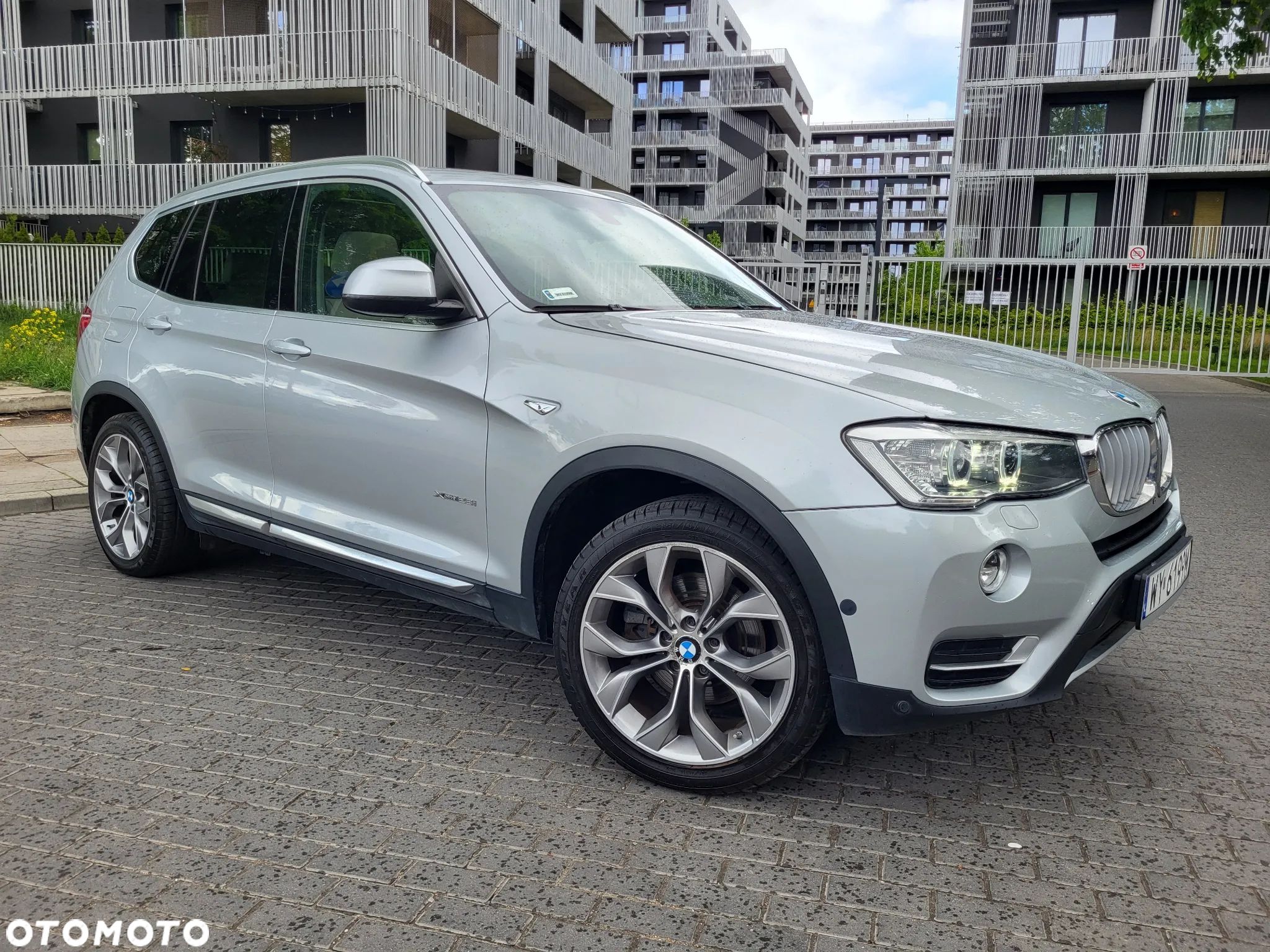 BMW X3 xDrive28i xLine - 1