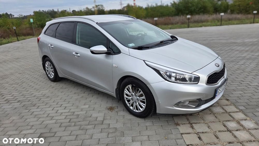 Kia Ceed - 6