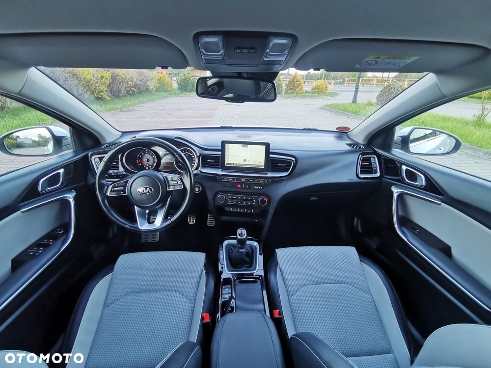 Kia Ceed 1.4 T-GDI OPF Spirit - 31
