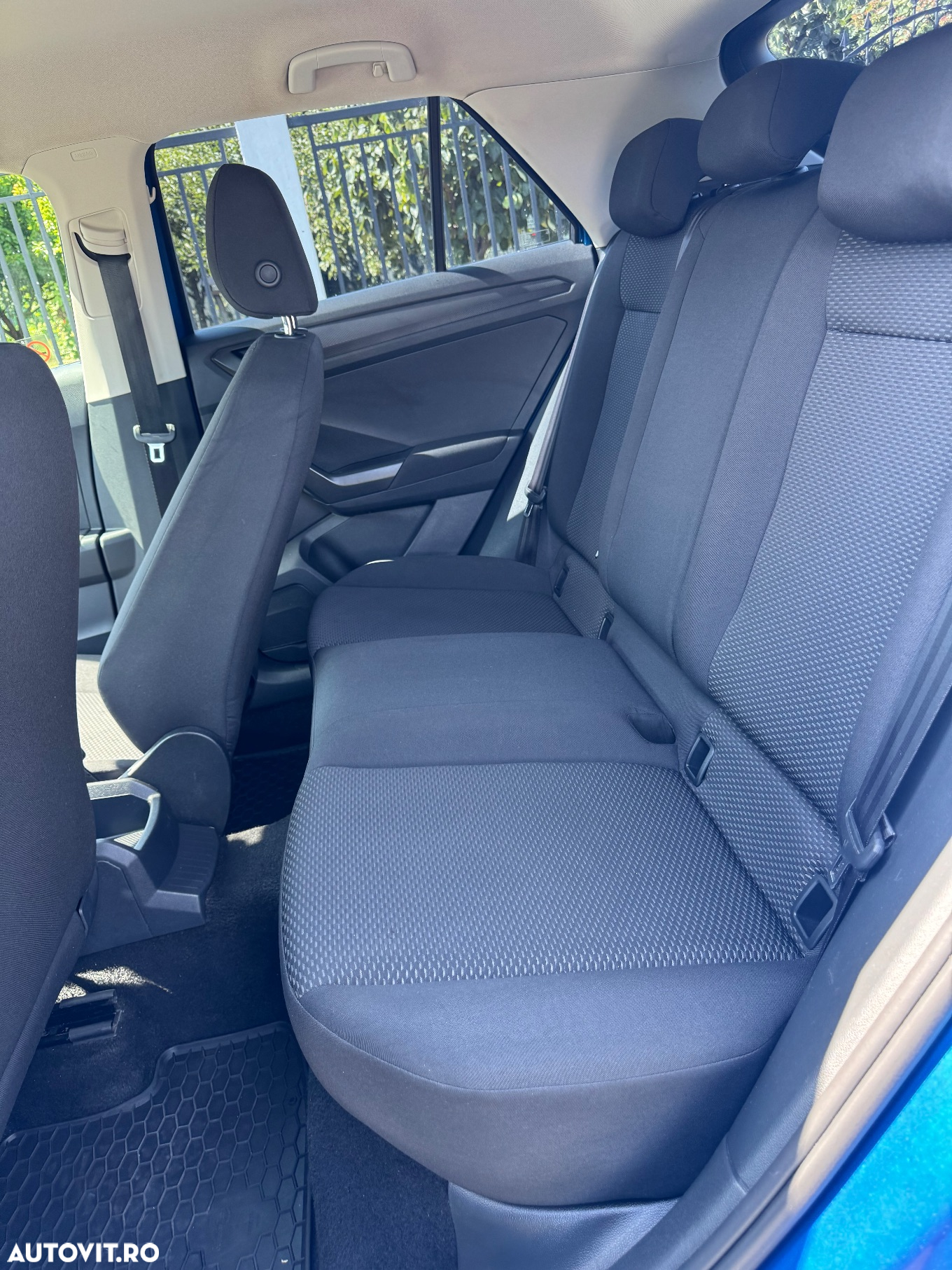 Volkswagen T-ROC - 7