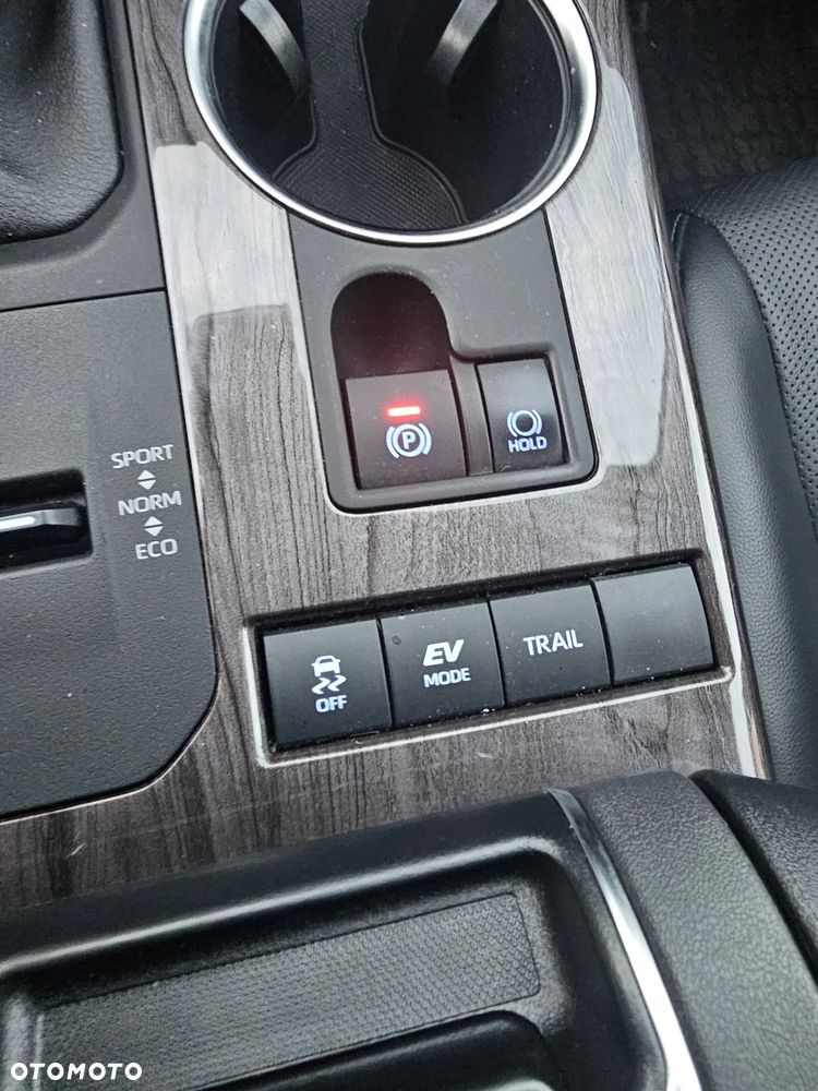 Toyota Highlander 2.5 Hybrid Executive - 21