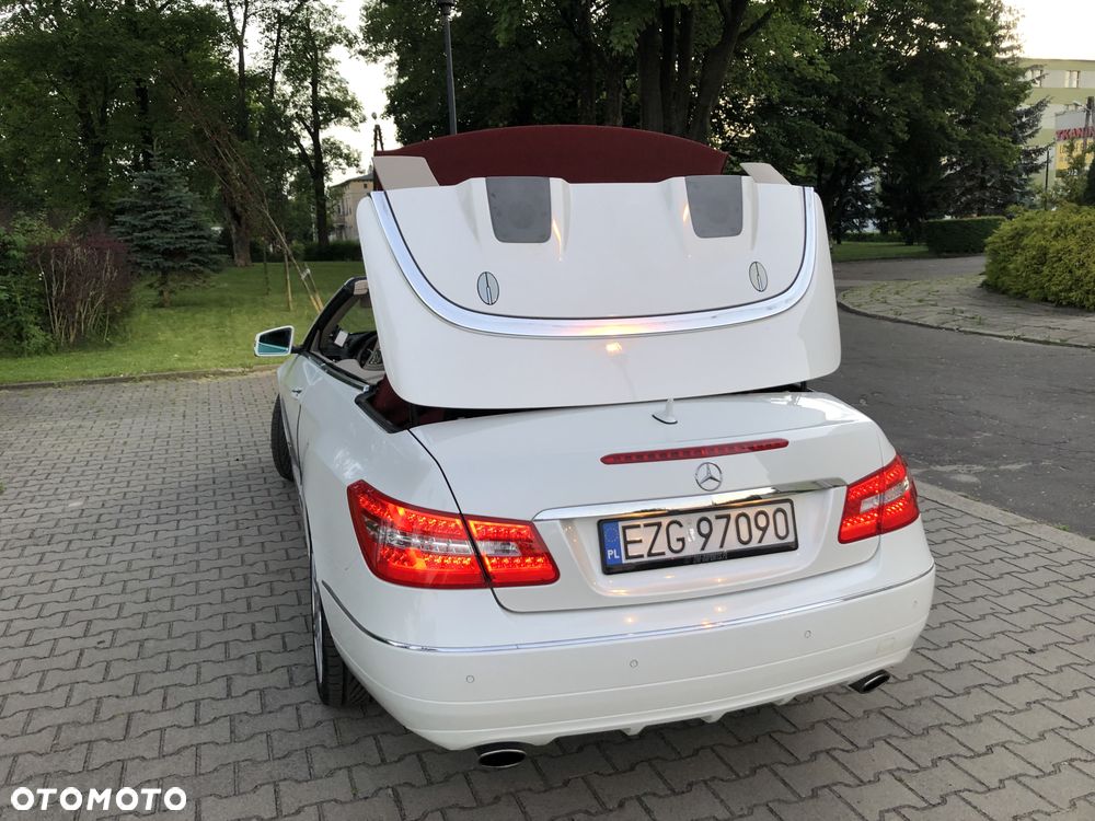 Mercedes-Benz Klasa E 350 CGI BlueEFFICIENCY 7G-TRONIC Elegance - 7
