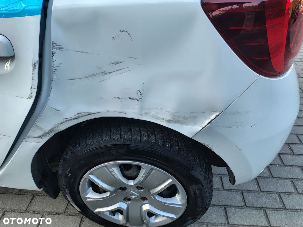 Dacia Sandero SCe 75 Comfort - 24
