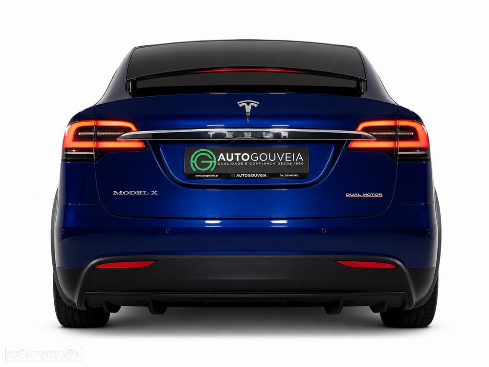 Tesla Model X 100D - 9