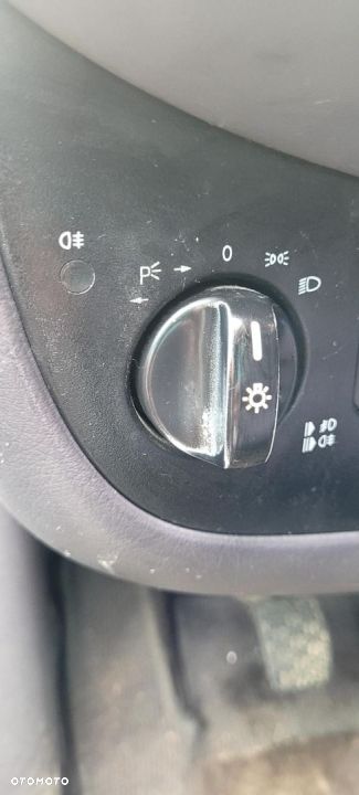 WŁĄCZNIK PRZEŁĄCZNIK ŚWIATEŁ MERCEDES A-KLASA W168