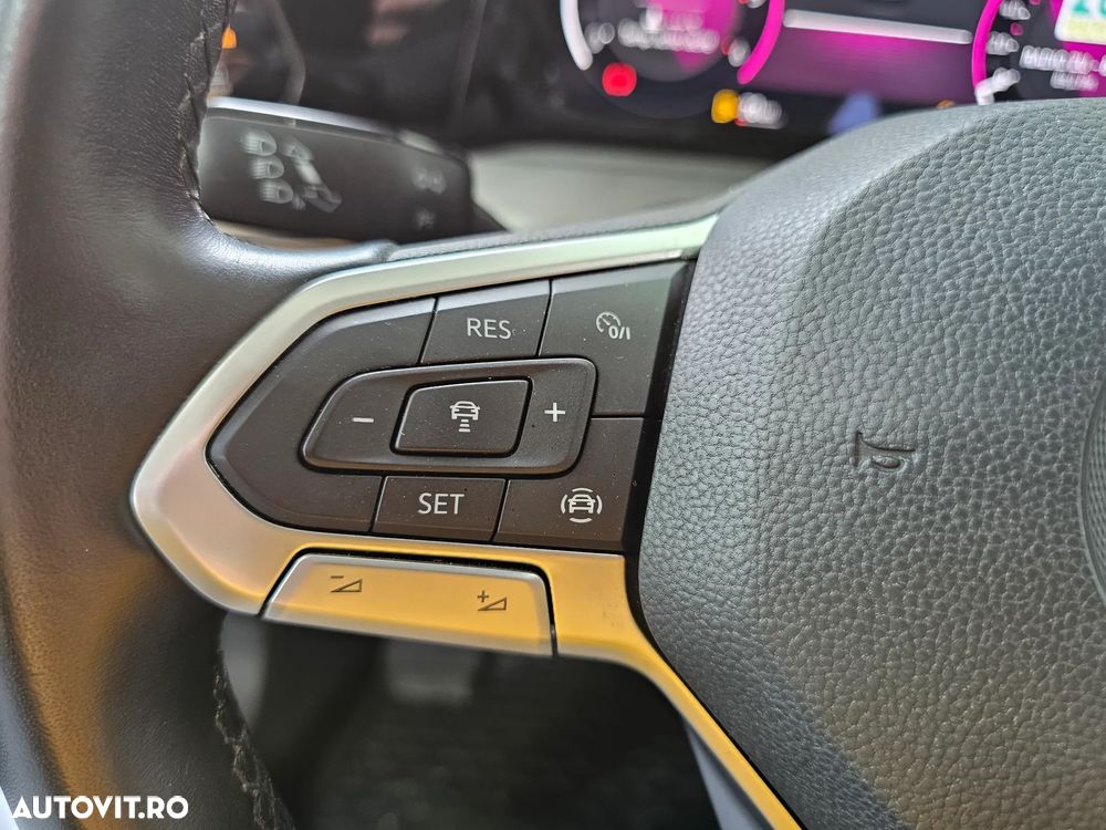 Volkswagen Golf 2.0 TDI Life - 9