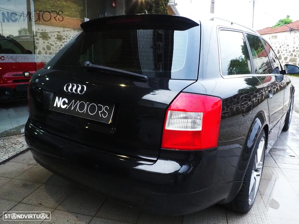 Audi A4 Avant 1.9 TDI m6 S-Line - 9