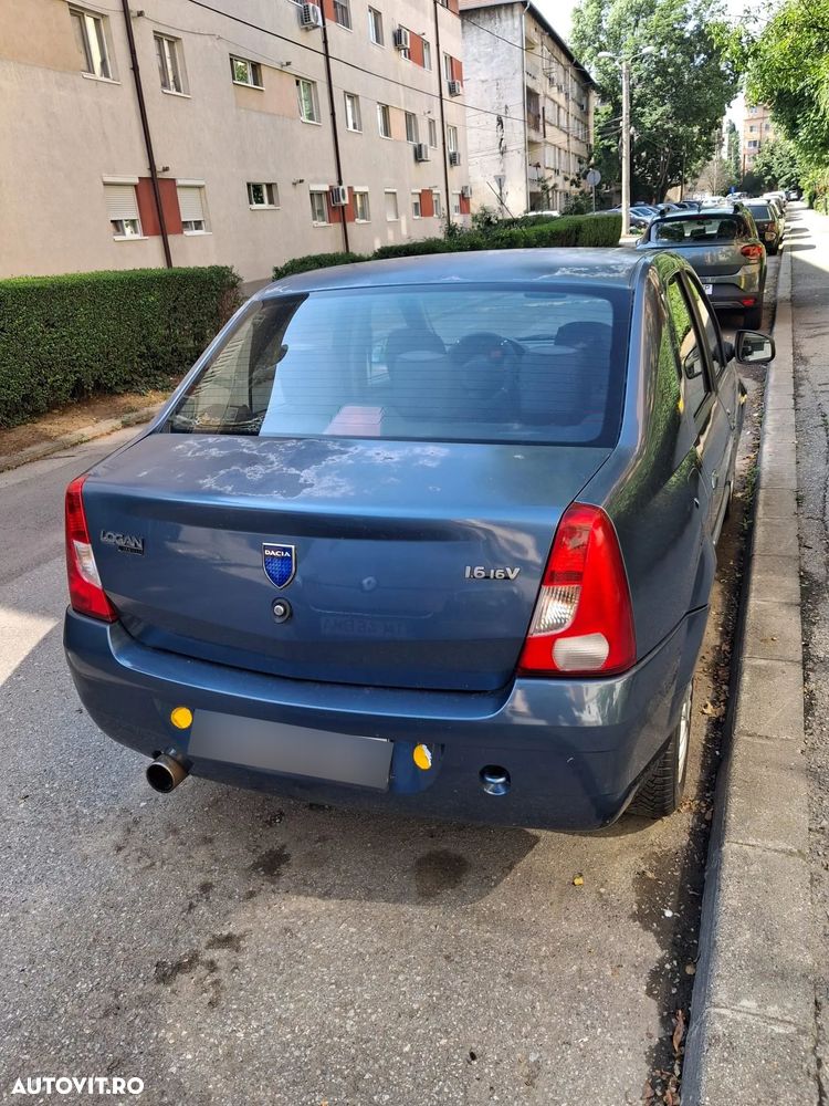 Dacia Logan 1.6 16V Prestige - 3