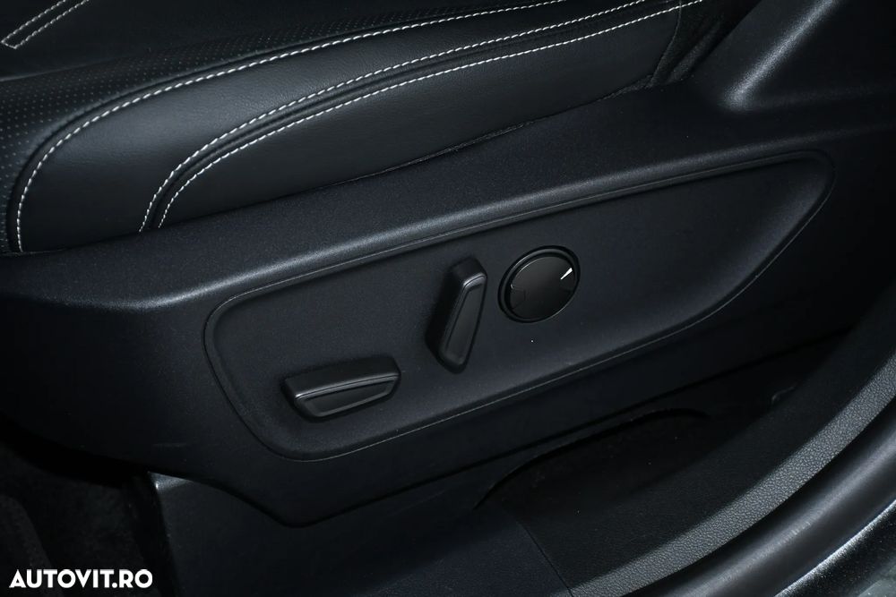 Ford Kuga 2.5 Duratec FHEV VIGNALE - 24