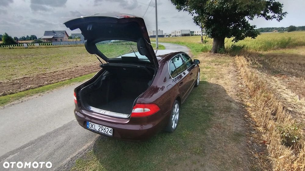 Skoda Superb 1.8 TSI Elegance - 25