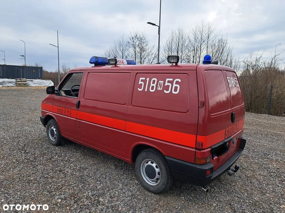 Volkswagen Transporter - 2
