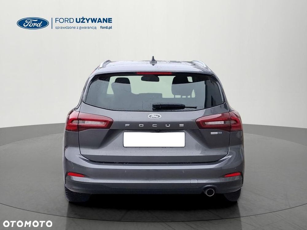 Ford Focus SW - 10