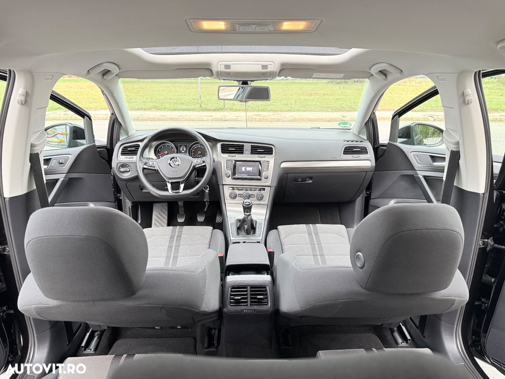 VOLKSWAGEN Golf 2013 — imagine 8