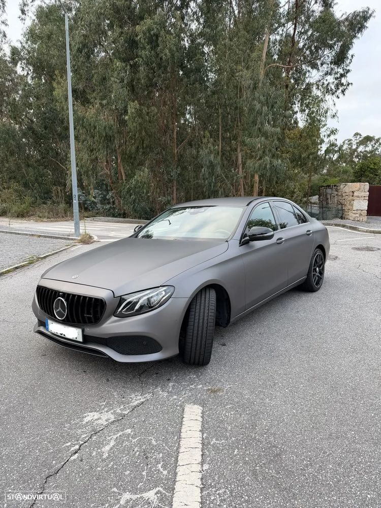 Mercedes-Benz E 200