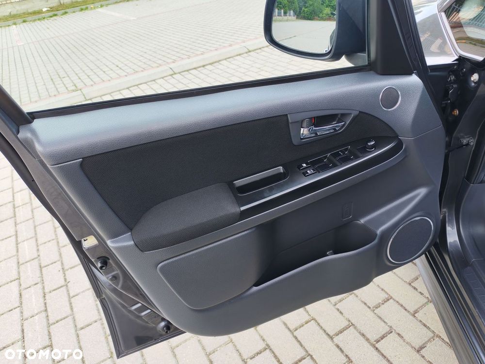 Suzuki SX4 - 11
