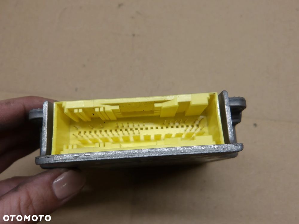 PASSAT B5 FL SEDAN 1.9TDI MODUŁ PODUSZEK AIRBAG 1C0909605C - 3