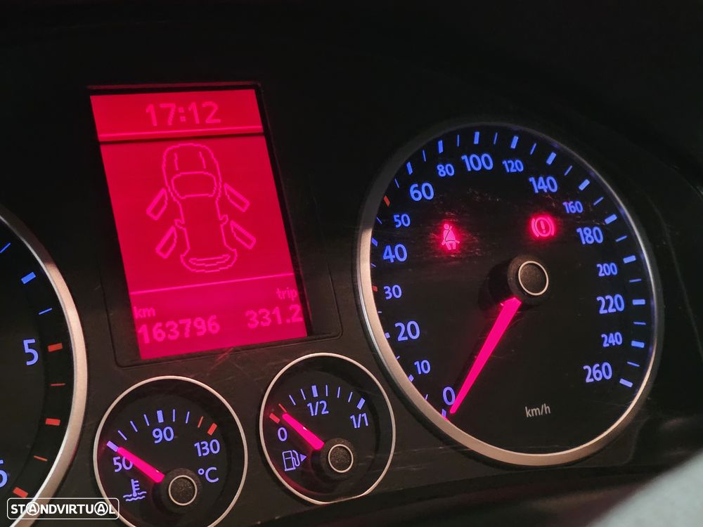 VW Tiguan 2.0 TDI Track 4Motion - 7