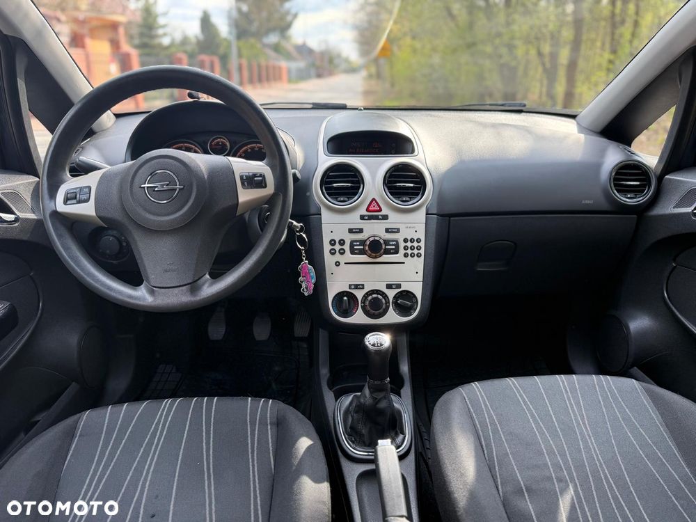 Opel Corsa - 13