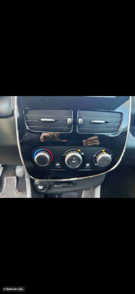 Renault Clio Sport Tourer 0.9 TCE - 18