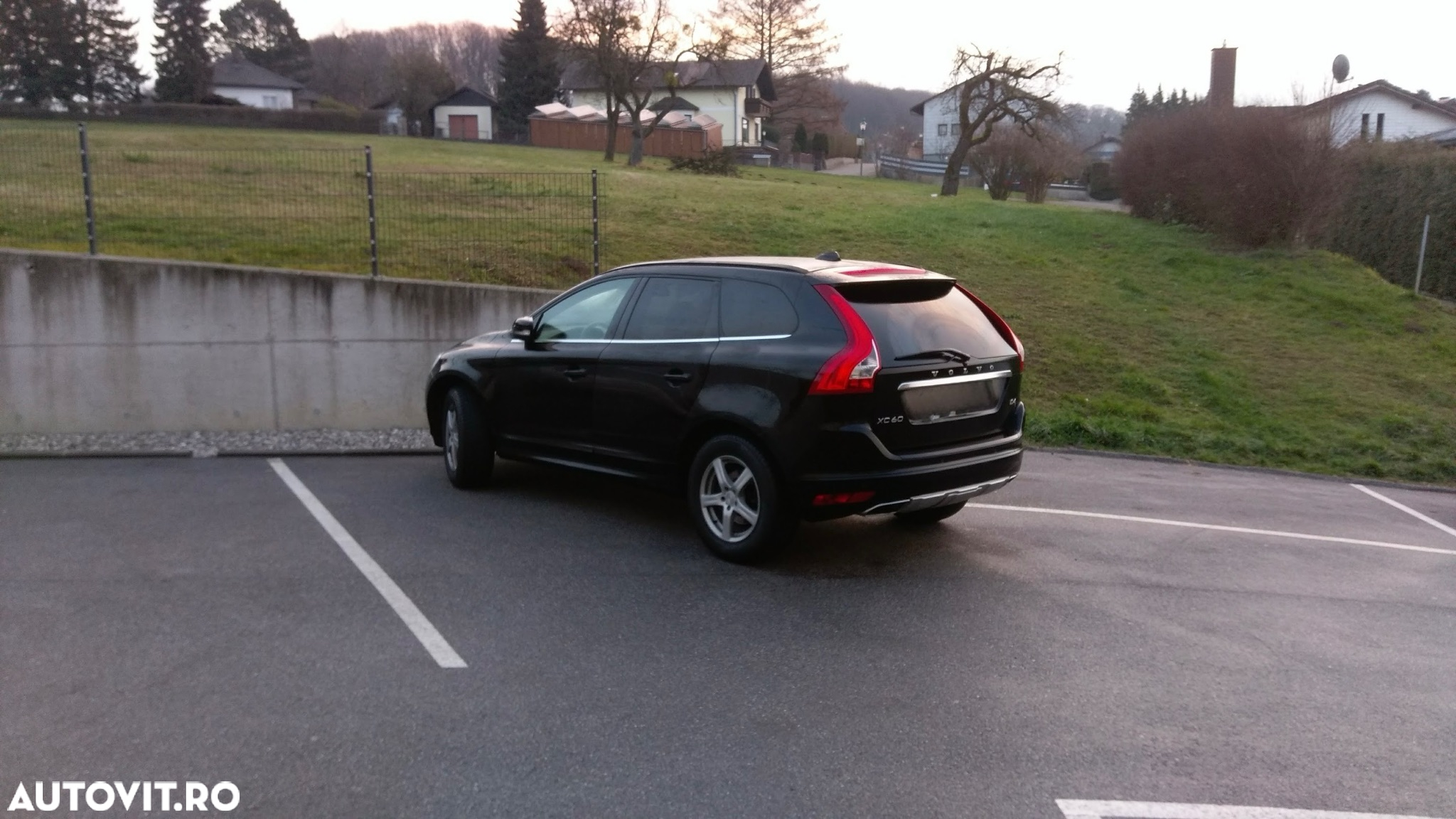 Volvo XC 60 D4 Geartronic Momentum - 2