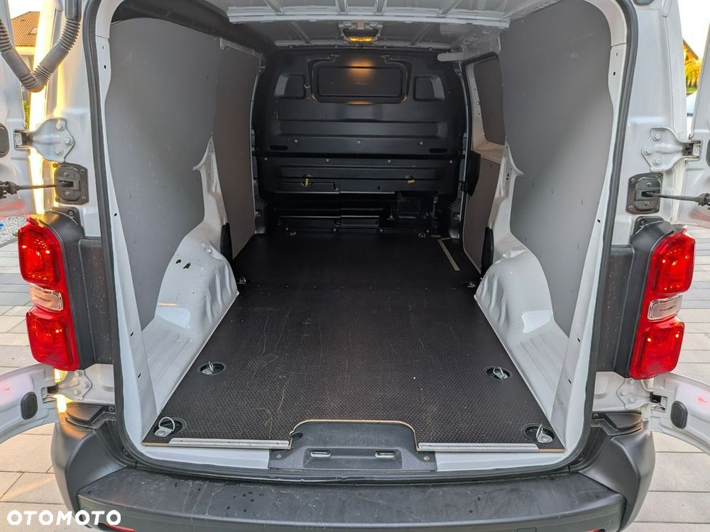 Opel Vivaro - 27