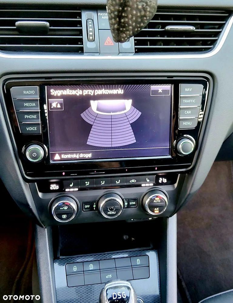 Skoda Octavia 2.0 TDI 4x4 DSG RS - 17