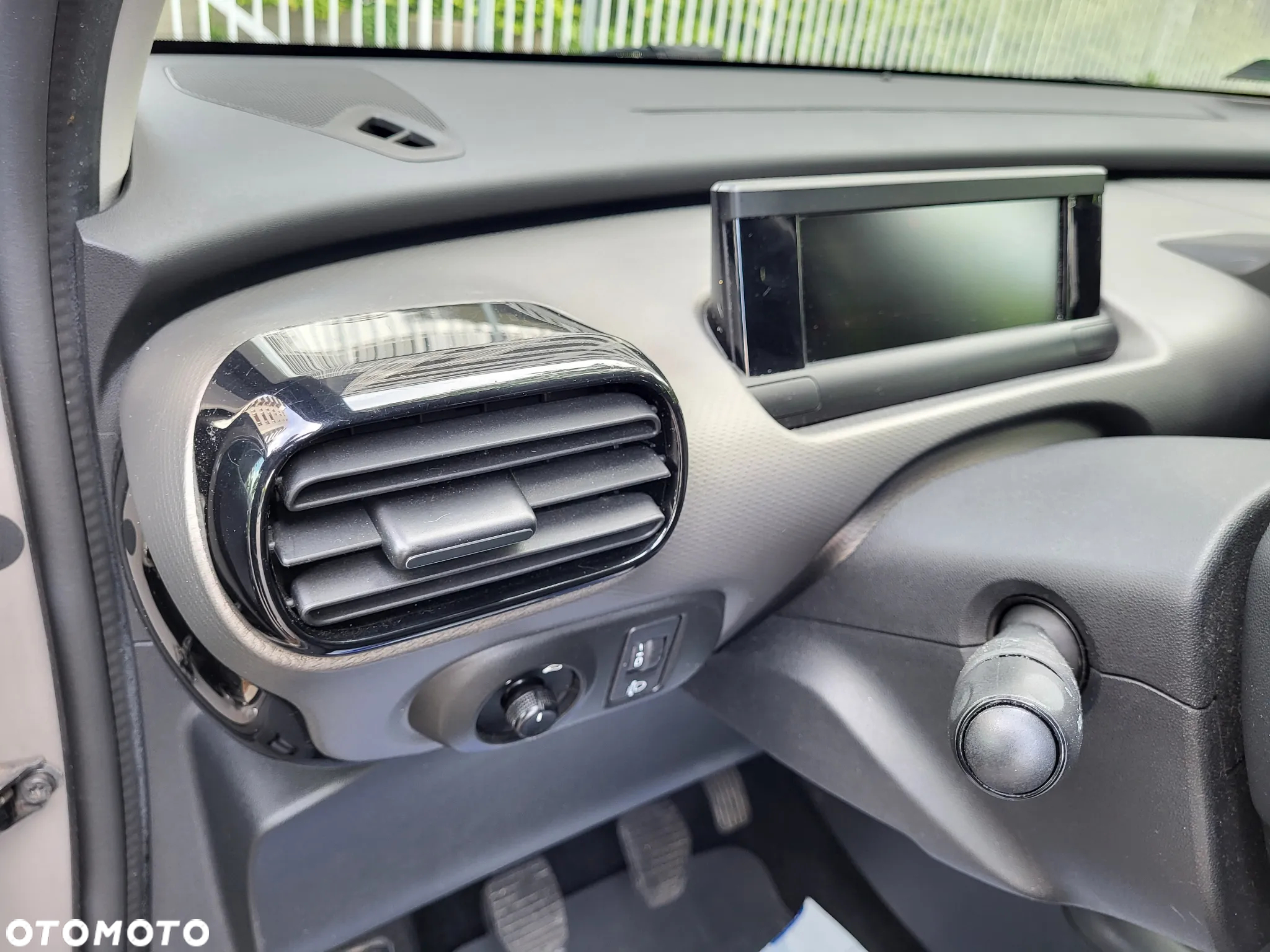 Citroën C4 Cactus 1.2 PureTech MoreLife - 8