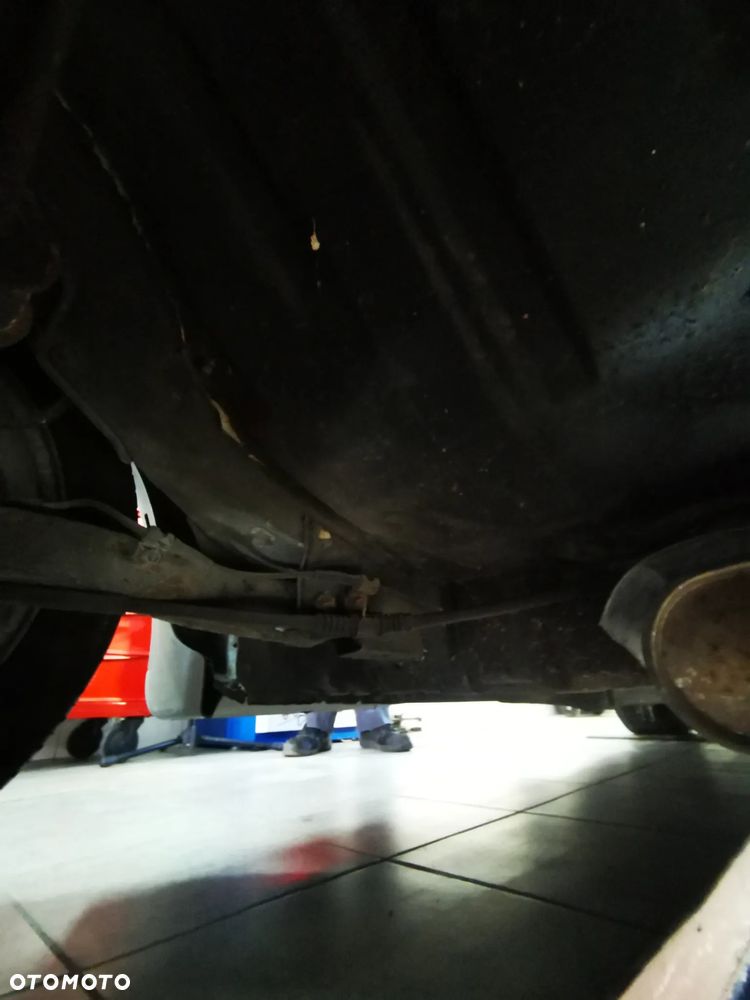 Mitsubishi 3000GT - 19